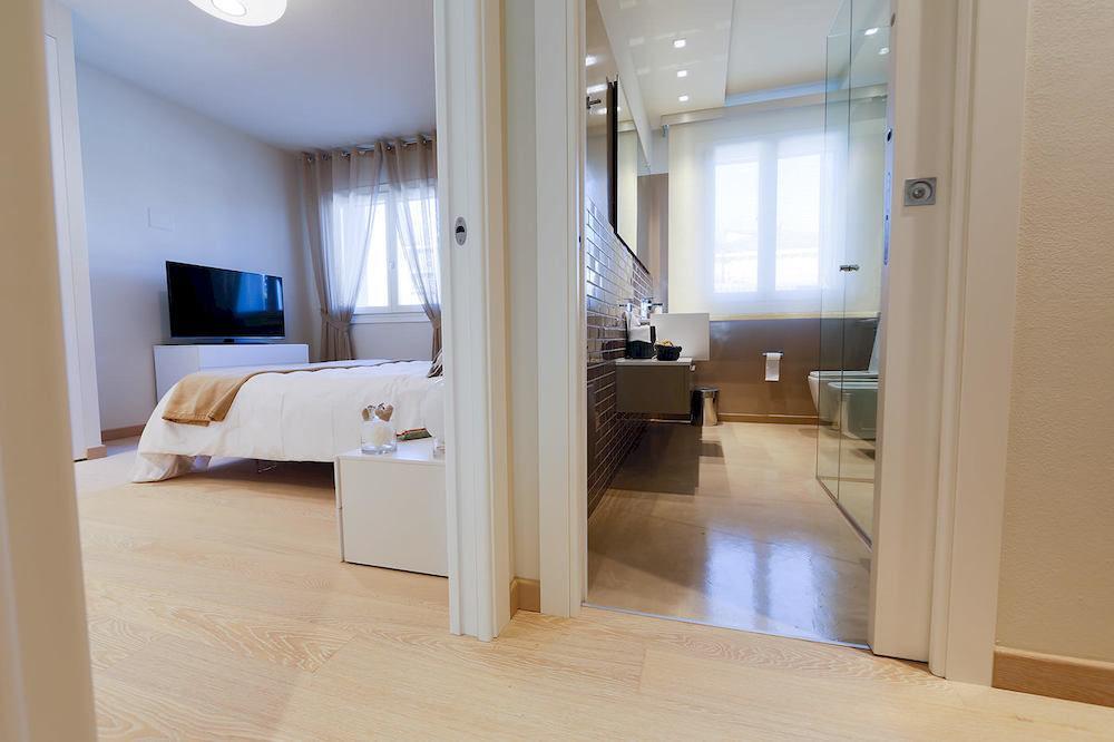 Emilia Suite Модена Экстерьер фото